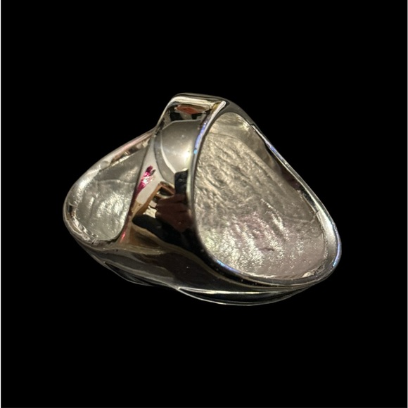 Dramatic Ring Abstract Black Stainless Steel Ring NWOTs Size 11 US - Picture 7 of 9